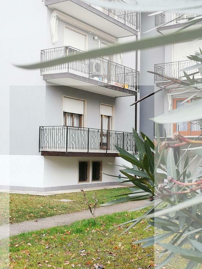 Casa Vacanza E Per Lavoro Elena E Carla Spinea Bagian luar foto